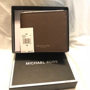 NWT Michael Kors Leather Wallet